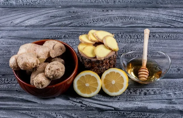 Racine de gingembre frais infusée dans de l'eau
